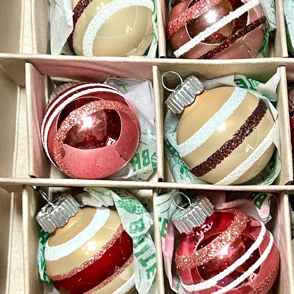 20 Christmas Radko Glass Ball Ornaments Burgundy Beige White Pink Glitter Stripe - Picture 15 of 15
